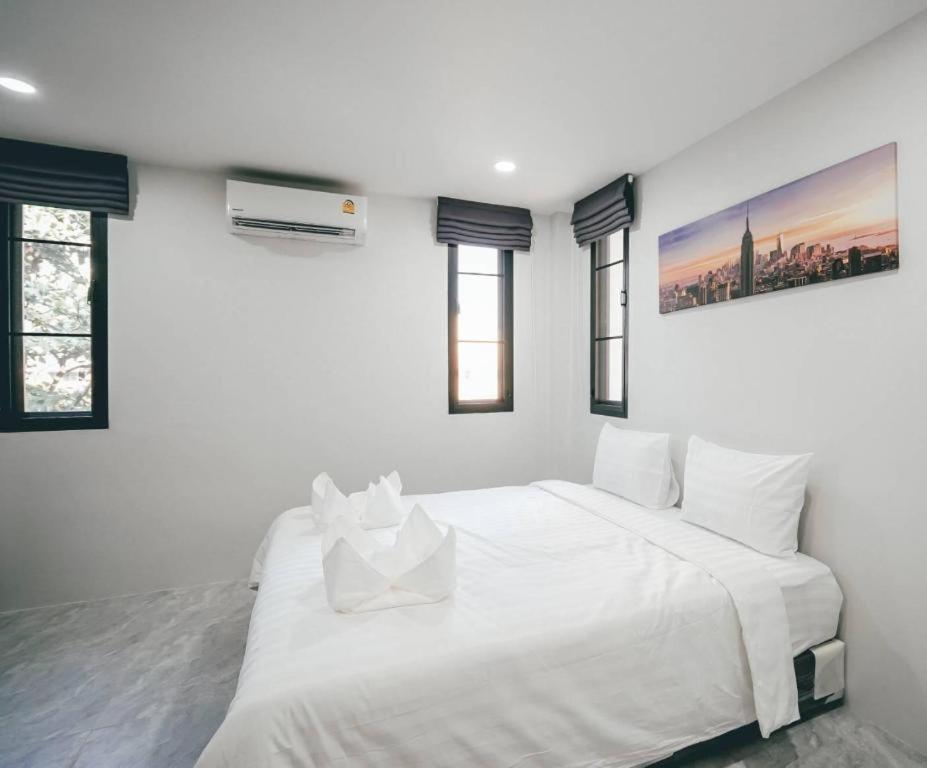 Hotel Sky's House 3*