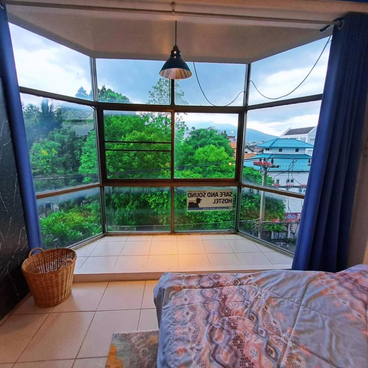 Hostel Blue Dream