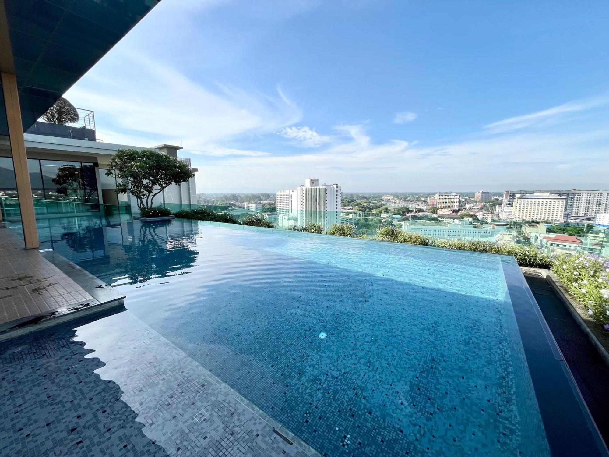 Remote Work Friendly With Fast Wifi - Rooftop And Gym * Chiang Mai