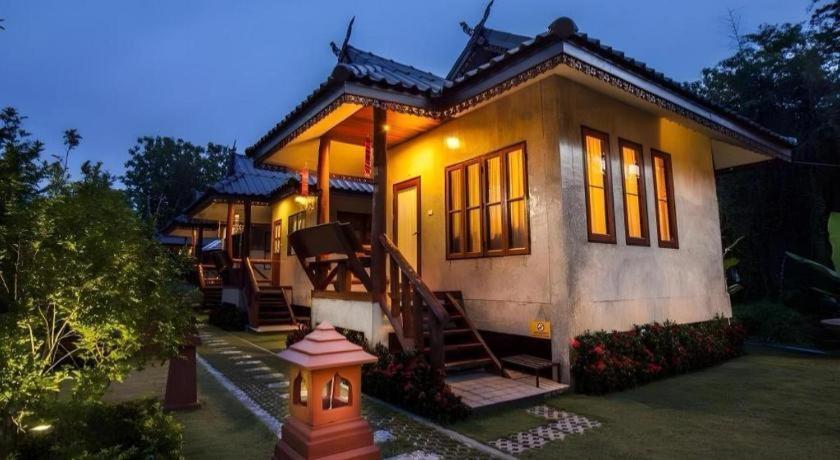 Natura Maerim 3* Chiang Mai