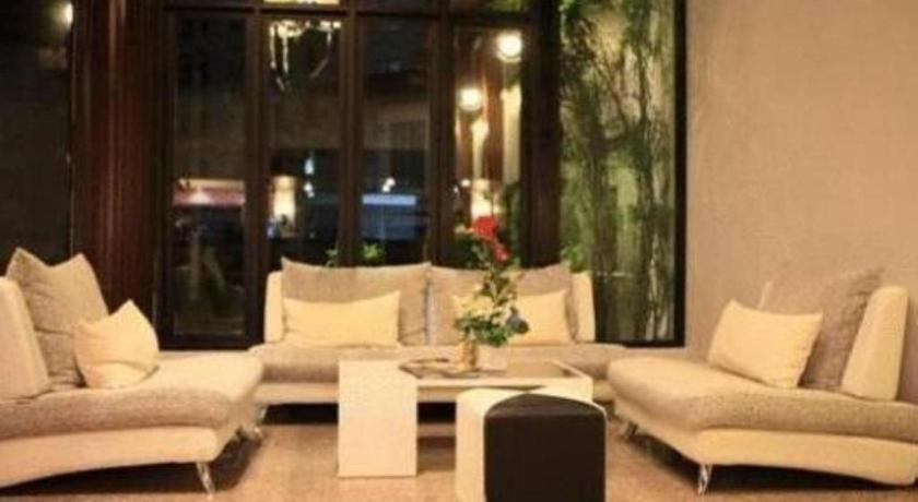 Huay Kaew Palace 1 Hotel