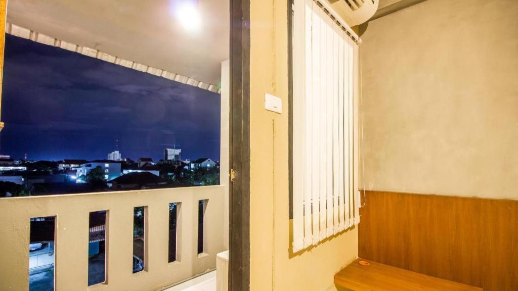 Hotel B2 Santitham 2*