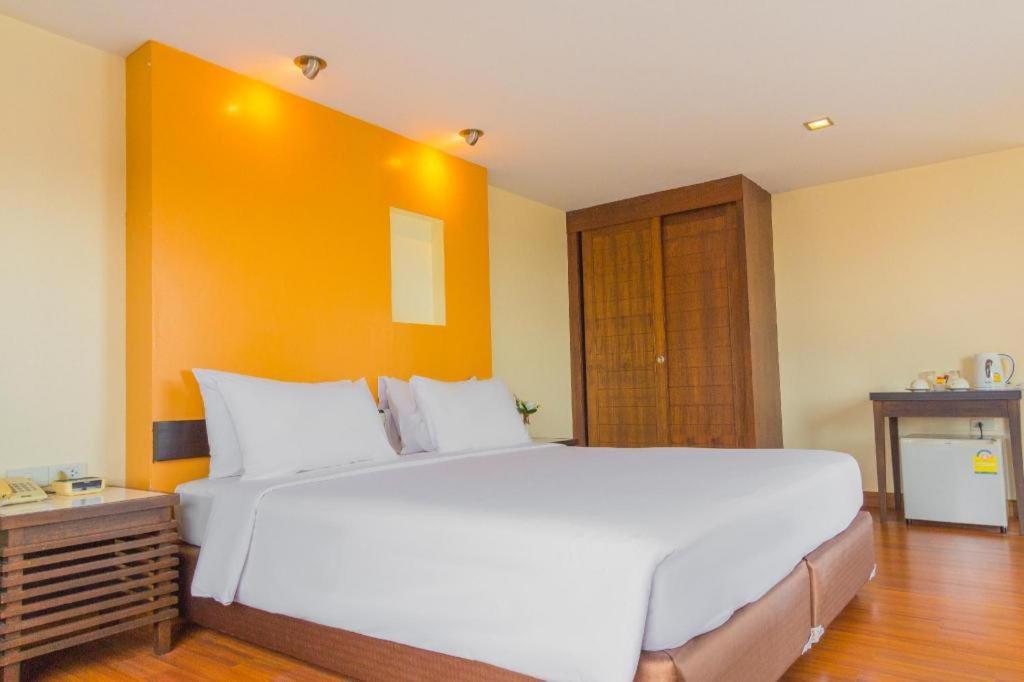 Mayflower Grande Nimman 3*