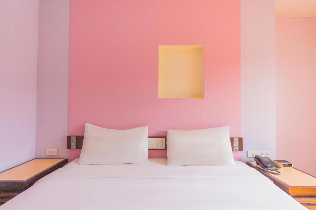 Mayflower Grande Nimman Hotel