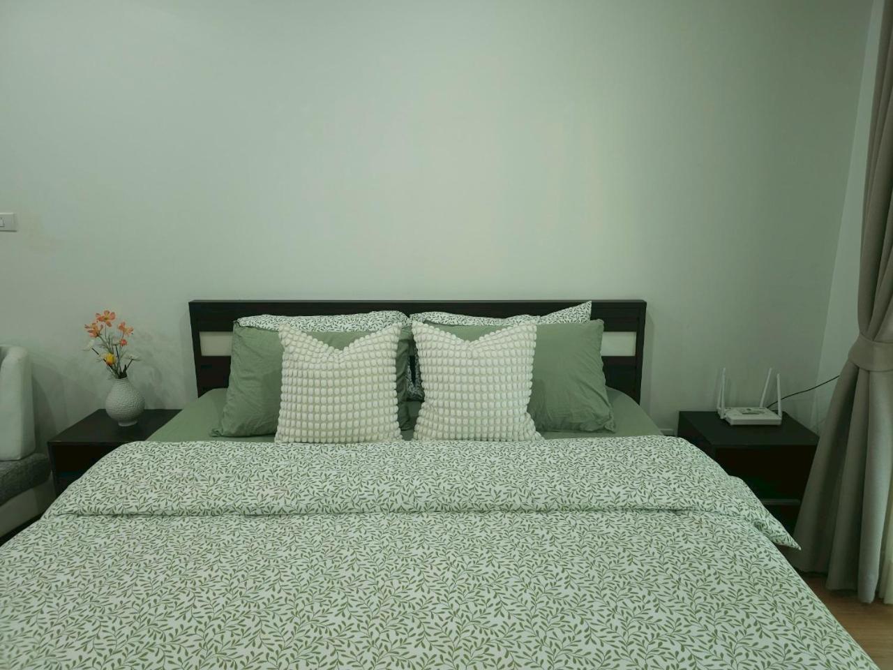 Modern Style 1br / Large Balcony At Nimman * Chiang Mai