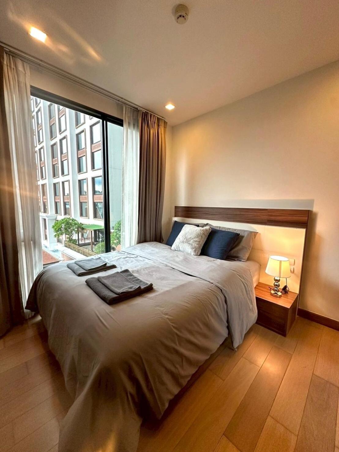 The Astra Condo, Downtown