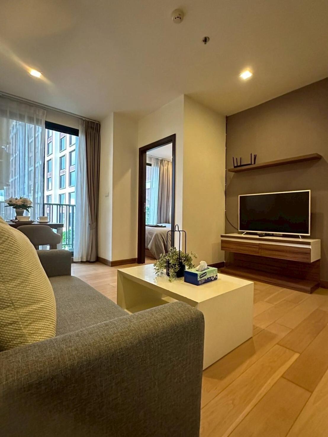 The Astra Condo, Downtown * Chiang Mai