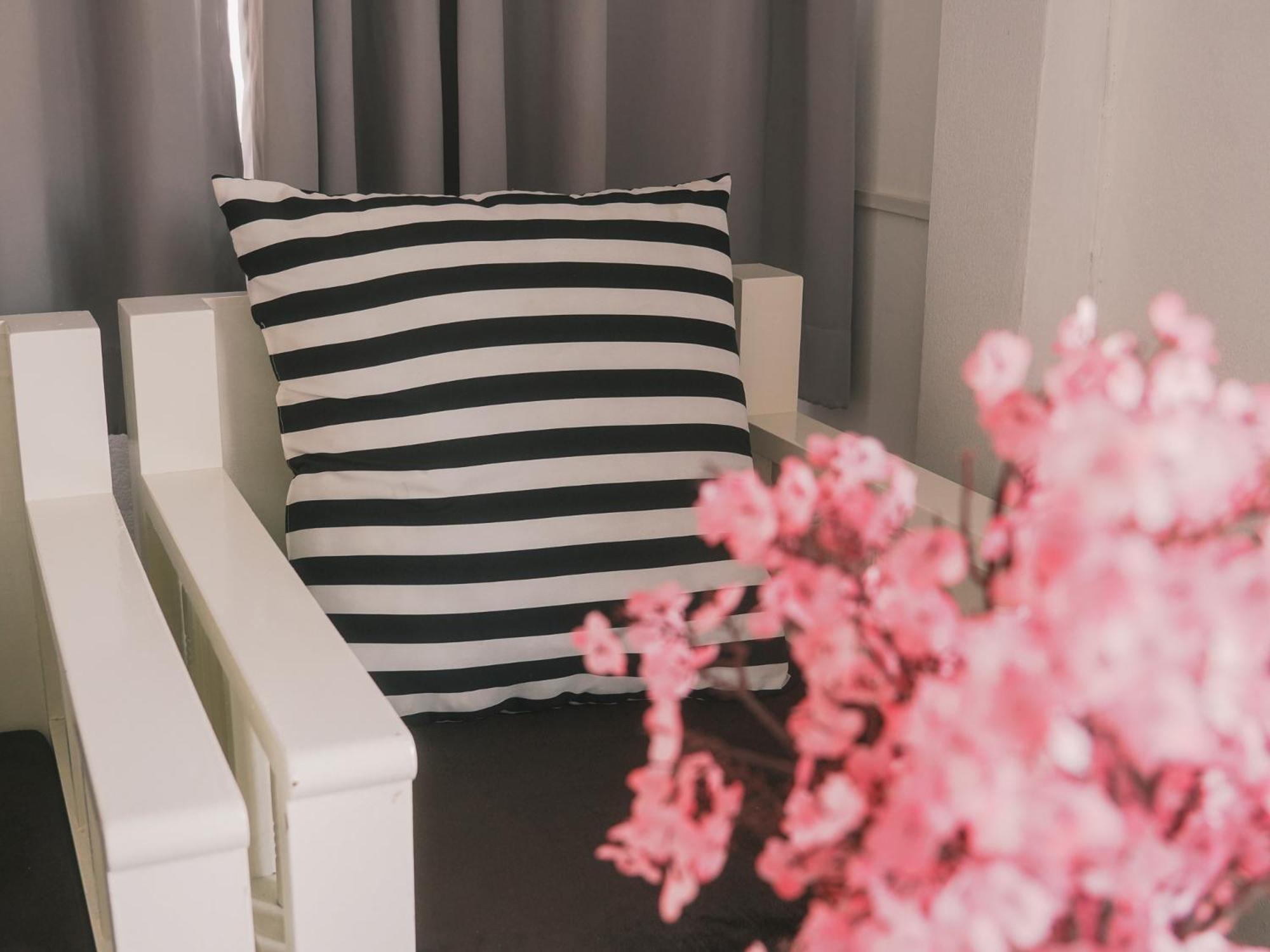 Boxsoon Nimman 2 # 4beds 3baths Villa Chiang Mai