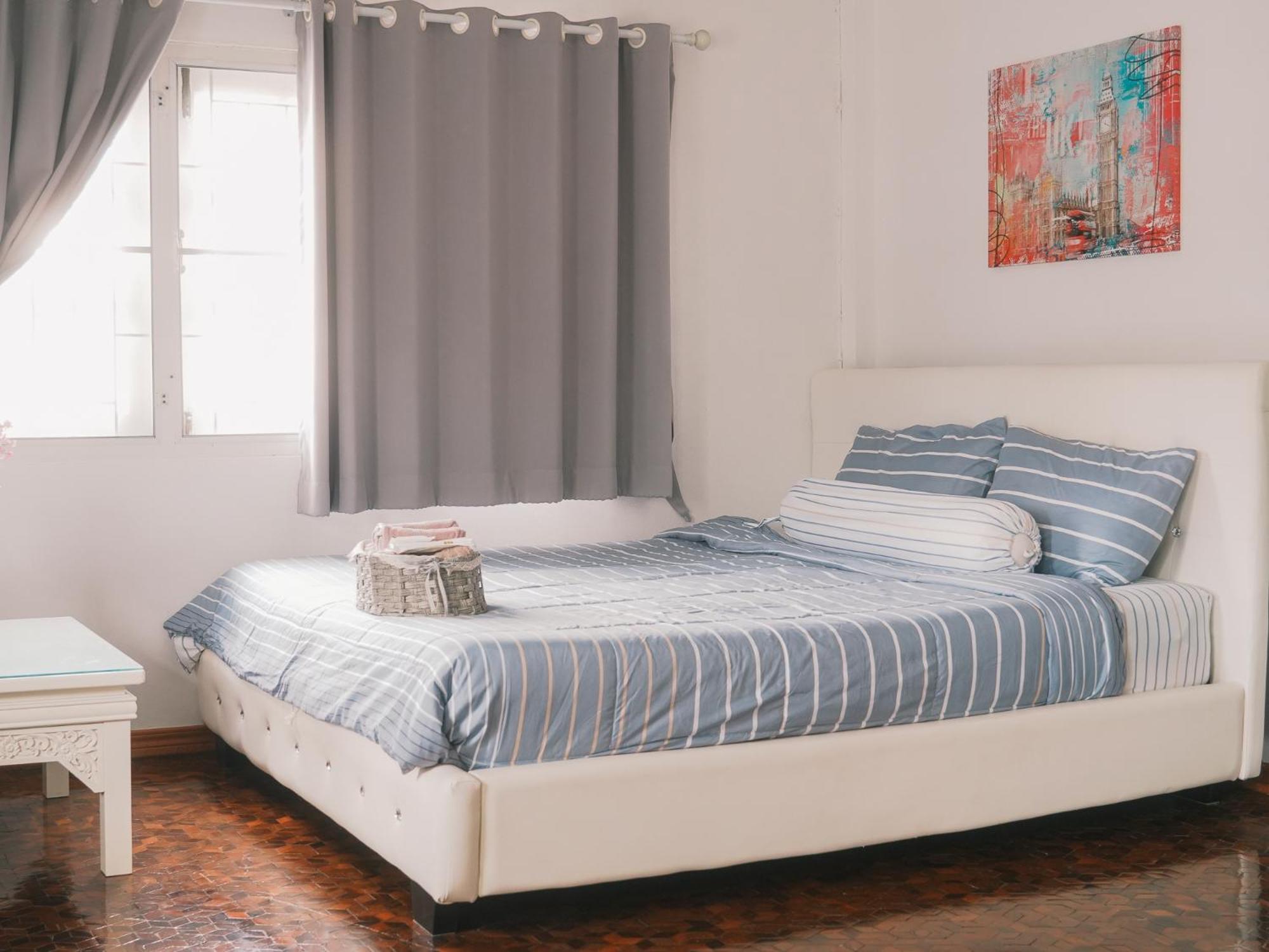 Boxsoon Nimman 2 # 4beds 3baths Villa Chiang Mai
