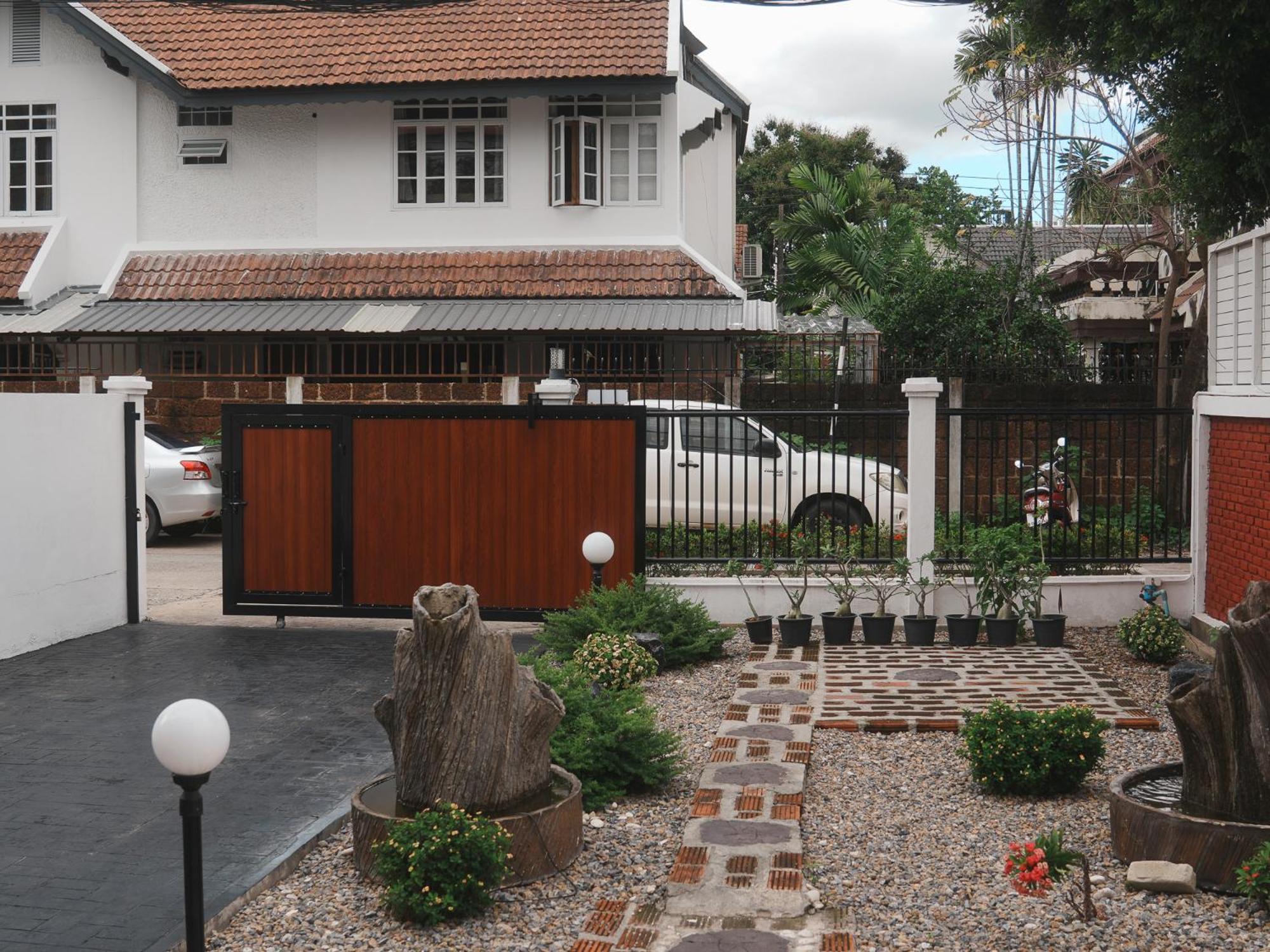 Boxsoon Nimman 2 # 4beds 3baths Villa *