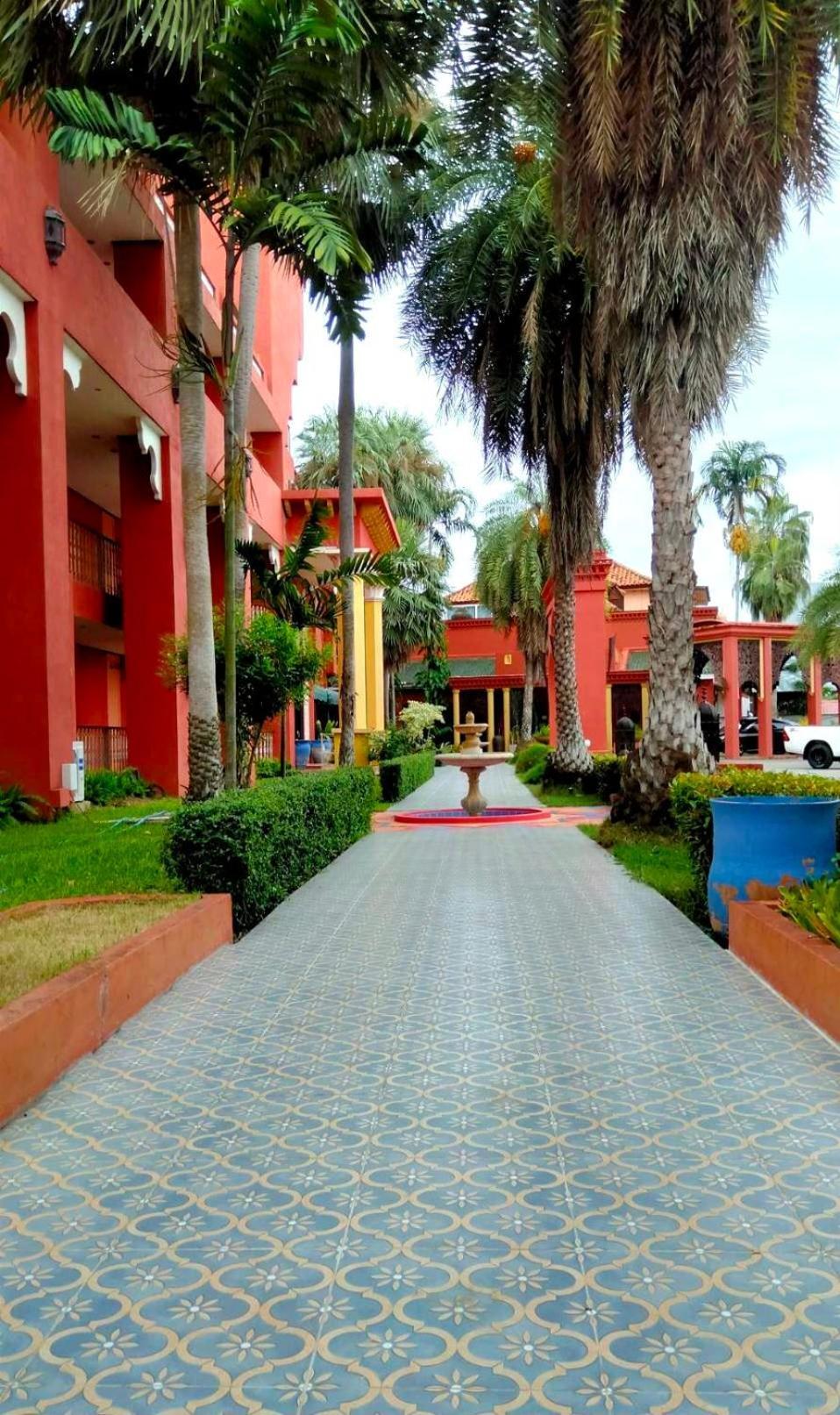 Sheik Istana Chiangmal Hotel Chiang Mai