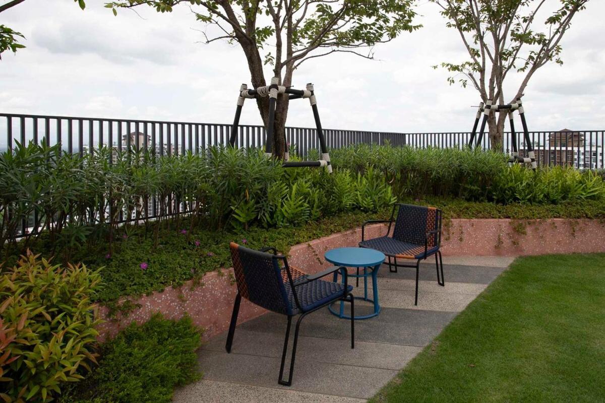 Modern - Mountain Views And Pool Near Festival *