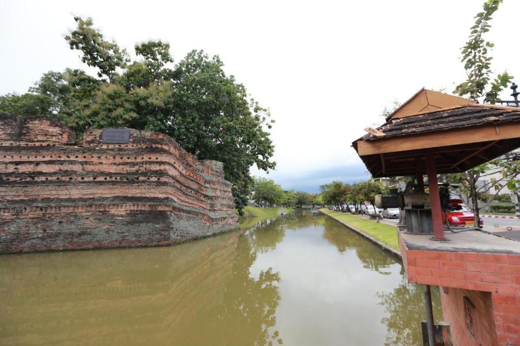Sripoom Boutique House Hotel 2*