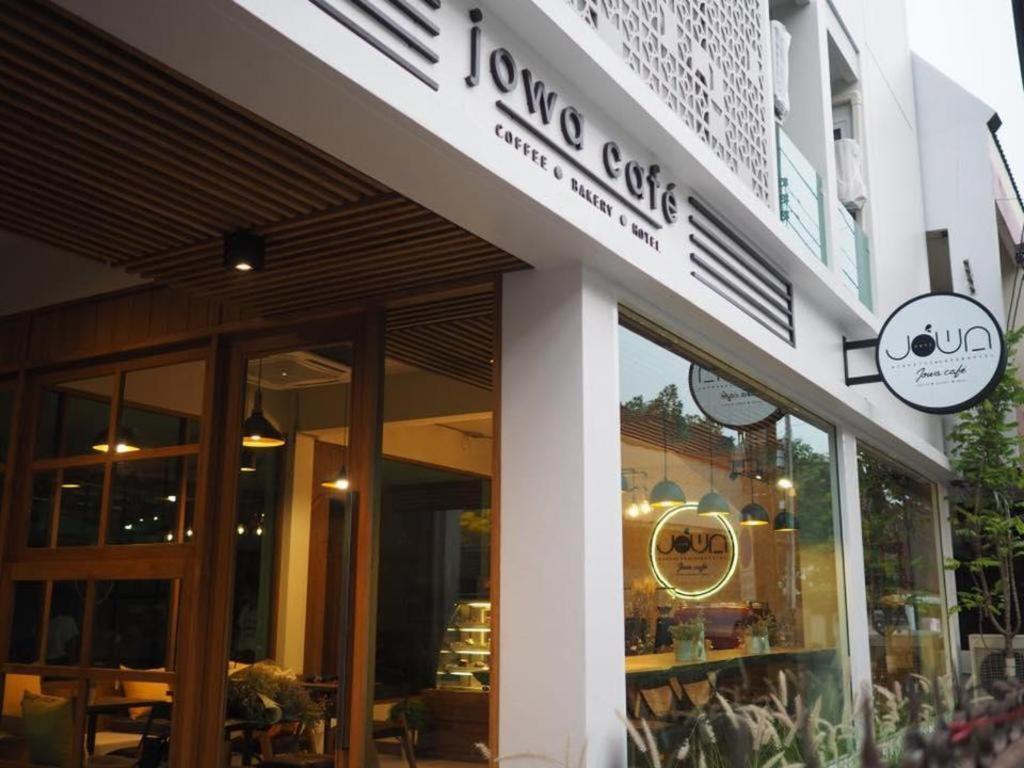 Jowa Hotel 2*