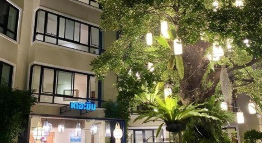 The Xym Hotel
