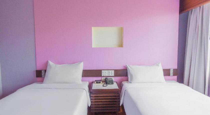 Mayflower Grande Nimman Hotel
