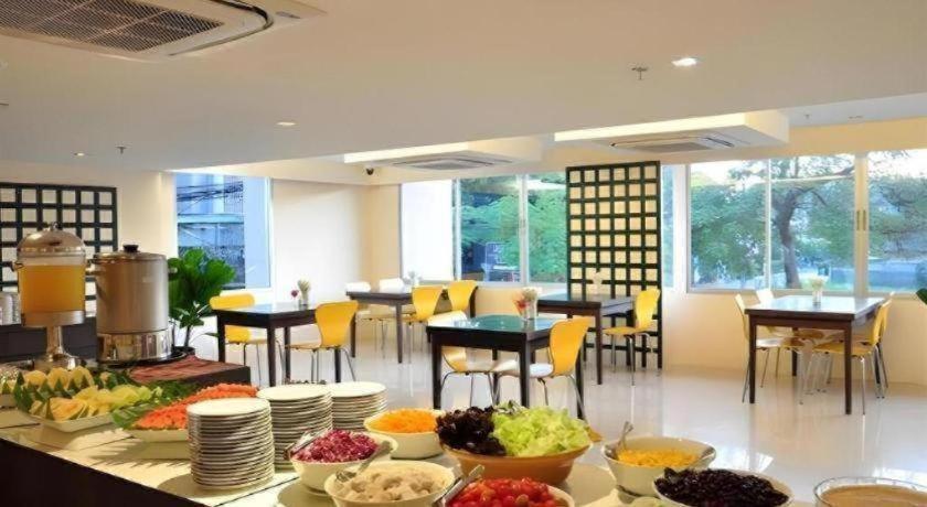 Hotel Mayflower Grande Nimman