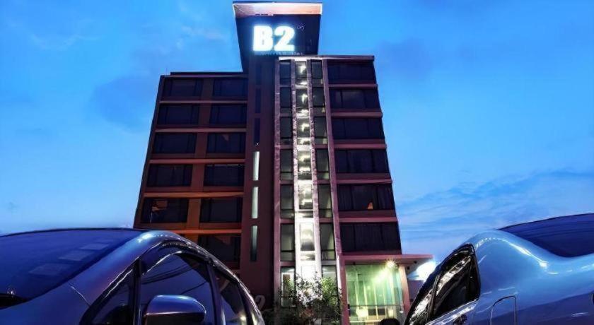 B2 Black Business And Budget Chiang Mai