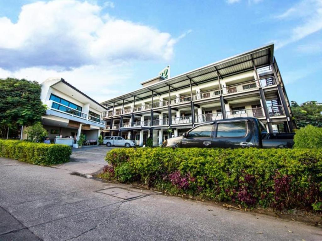 B2 Lanna Boutique & Budget Hotel