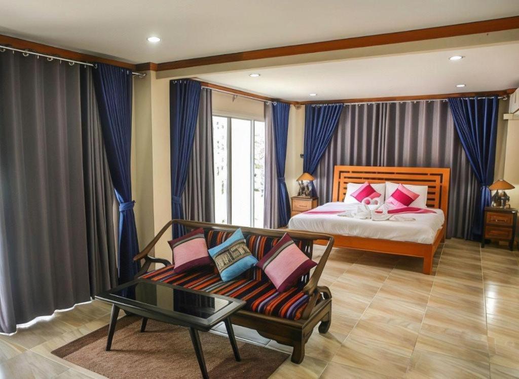 Sripoom Boutique House Hotel