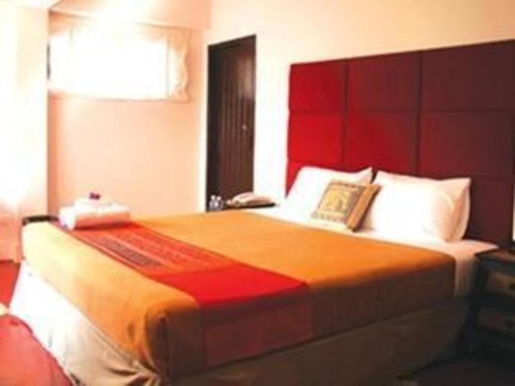 Montrara Happy House 3*