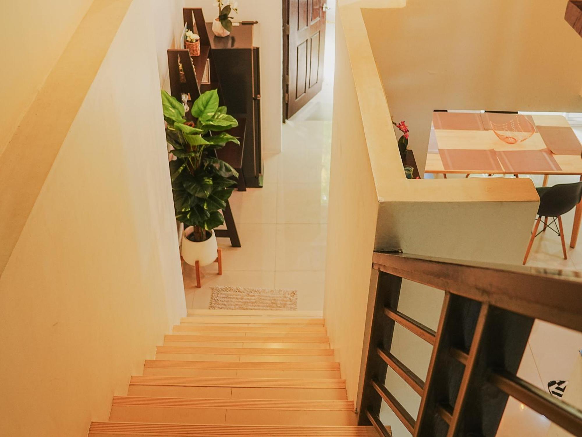 Villa Boxsoon Nimman 3 # 4beds 4bahts *