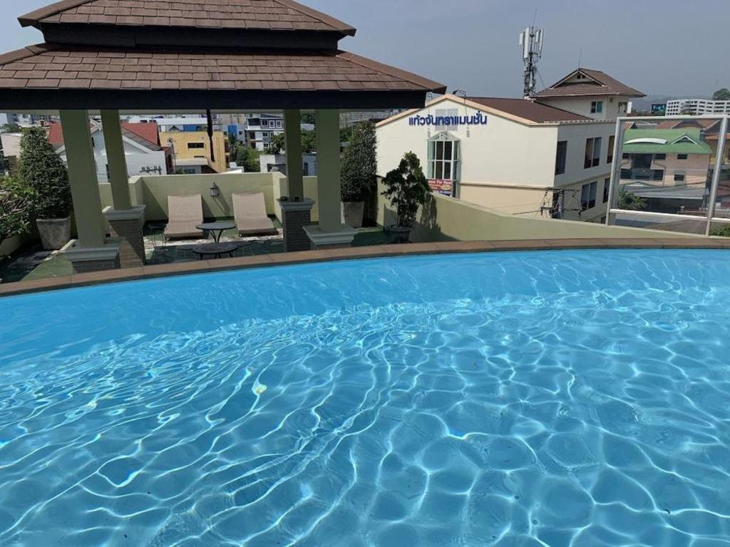 The Xym Hotel