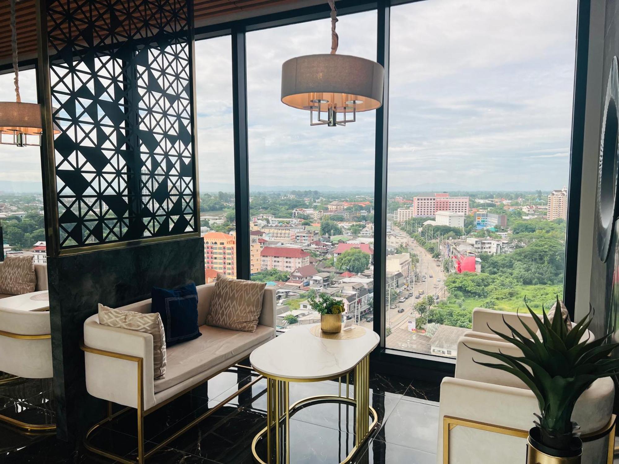 Astra Sky River Luxury 2bedroom Family With Infinity Pool, Near Old Town Apartment