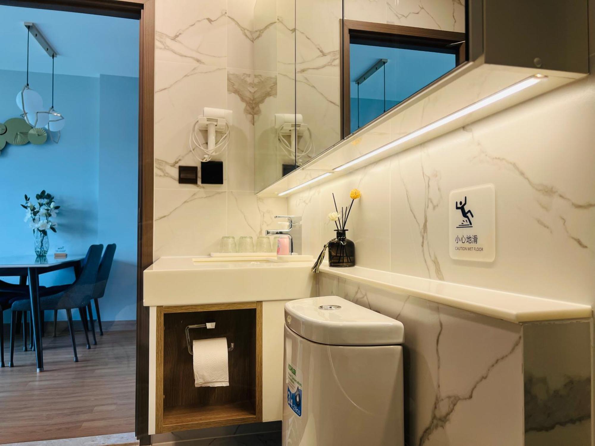 Astra Sky River Luxury 2bedroom Family With Infinity Pool, Near Old Town *