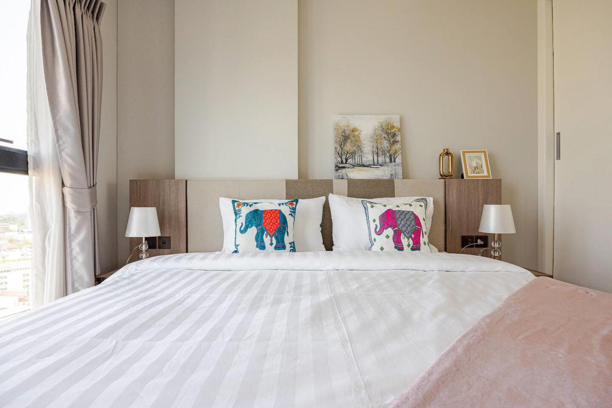 Apartment The Astra Sky River - Family Sute 2bdr 1627 *