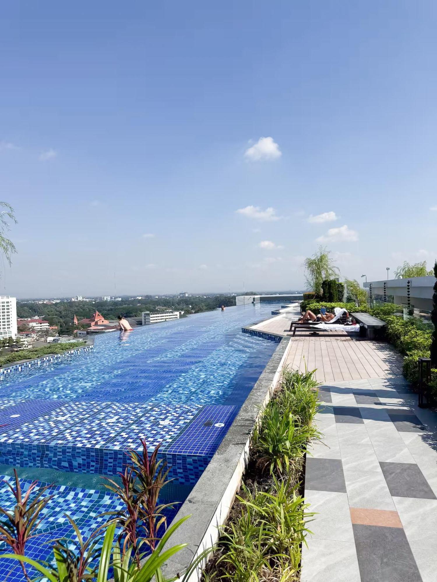 Appartement The Astra Sky River *