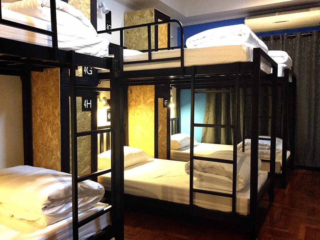 Eden Walking Street Hostel