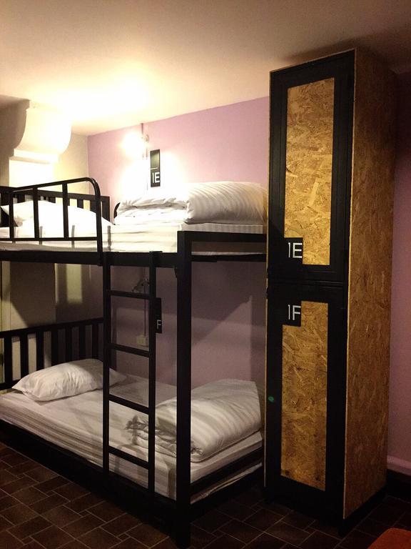 Hostel Eden Walking Street