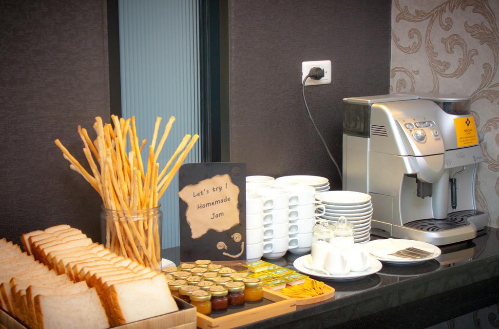 Lani Hotel 4*