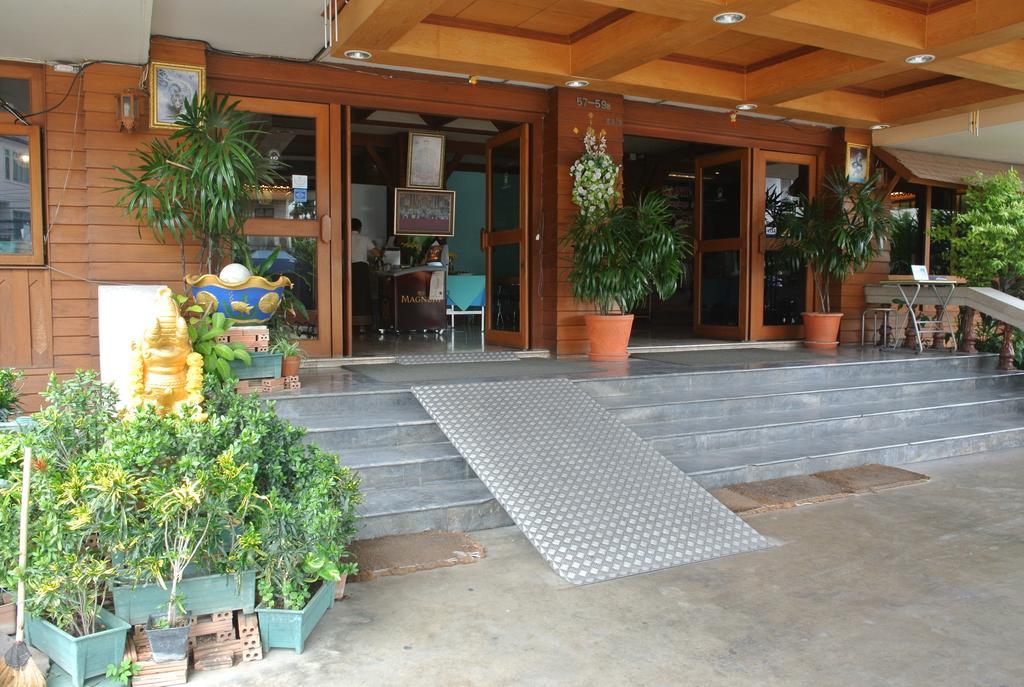 Anodard Hotel 2*
