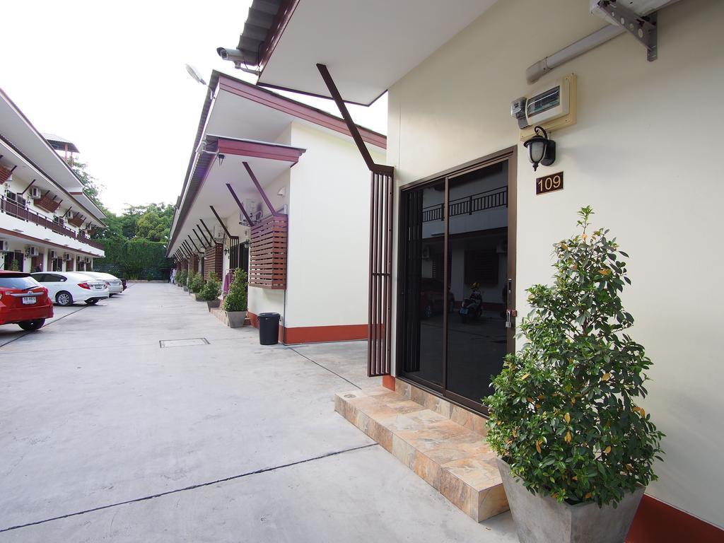 Rumah tetamu Fu 2*
