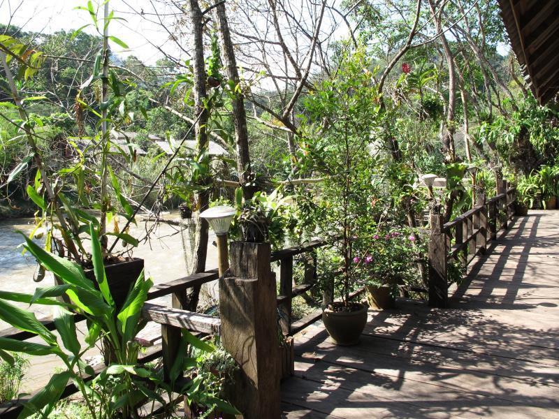 Baan Anatta Resort
