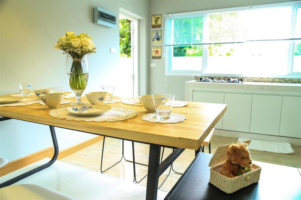 Hipster Townhome 3*