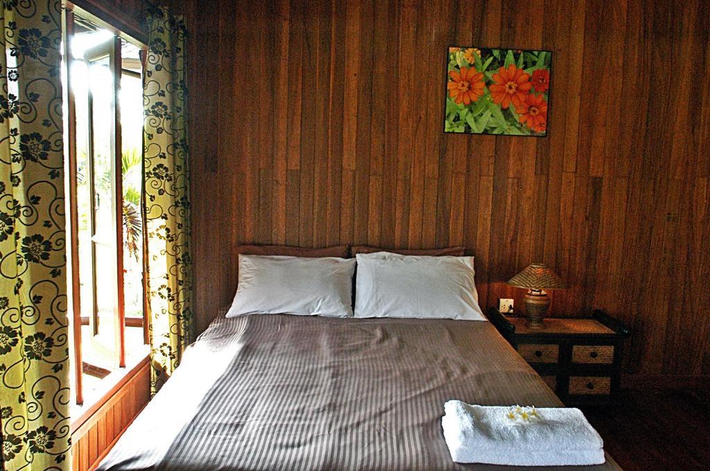 Lodge Indie House @ Maerim *