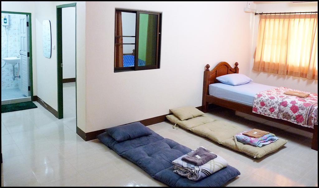 Guest house Prathomporn Fancy House 2*