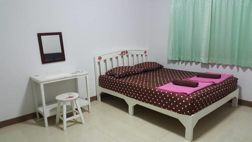 Guest house Anna House 2*