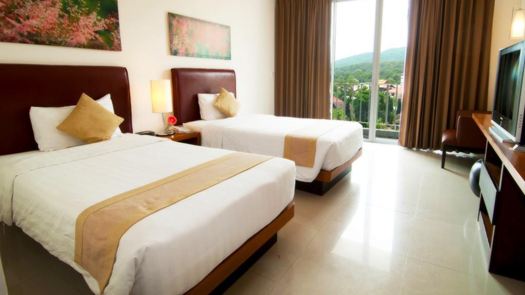 Hotel B2 Premier &