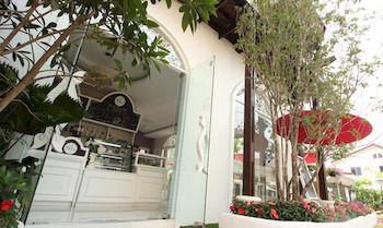 Guest house Ratchiangsaen Flora House Chiang Mai