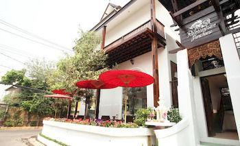 Ratchiangsaen Flora House 2*