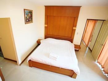 Noppakao Place Aparthotel 3*