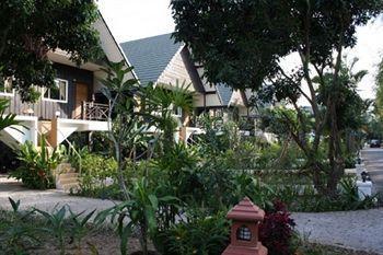 Tianna Garden Village Tempat peranginan 3*