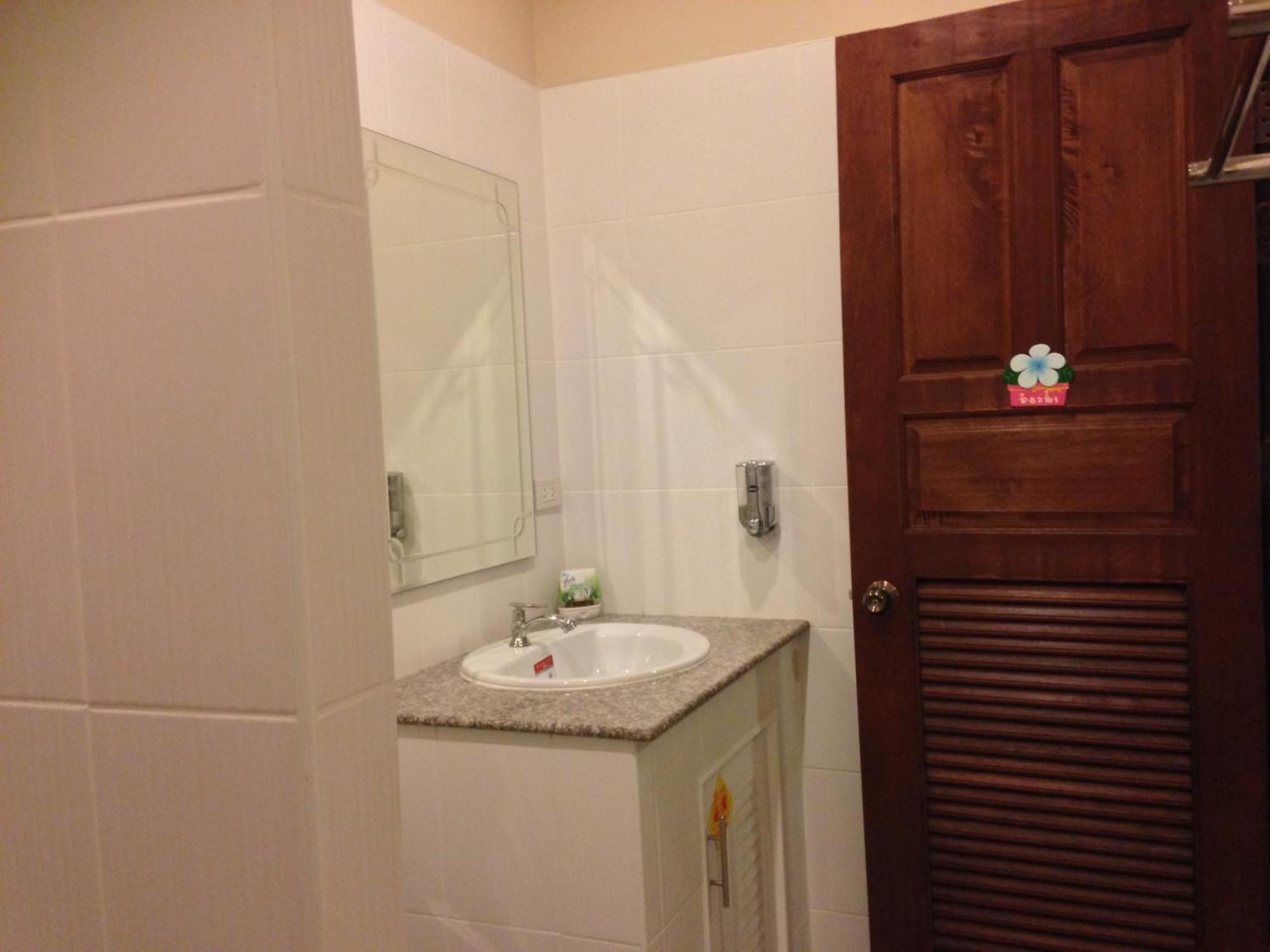 Chiangmai Family Suite-blue Eye Bunny *