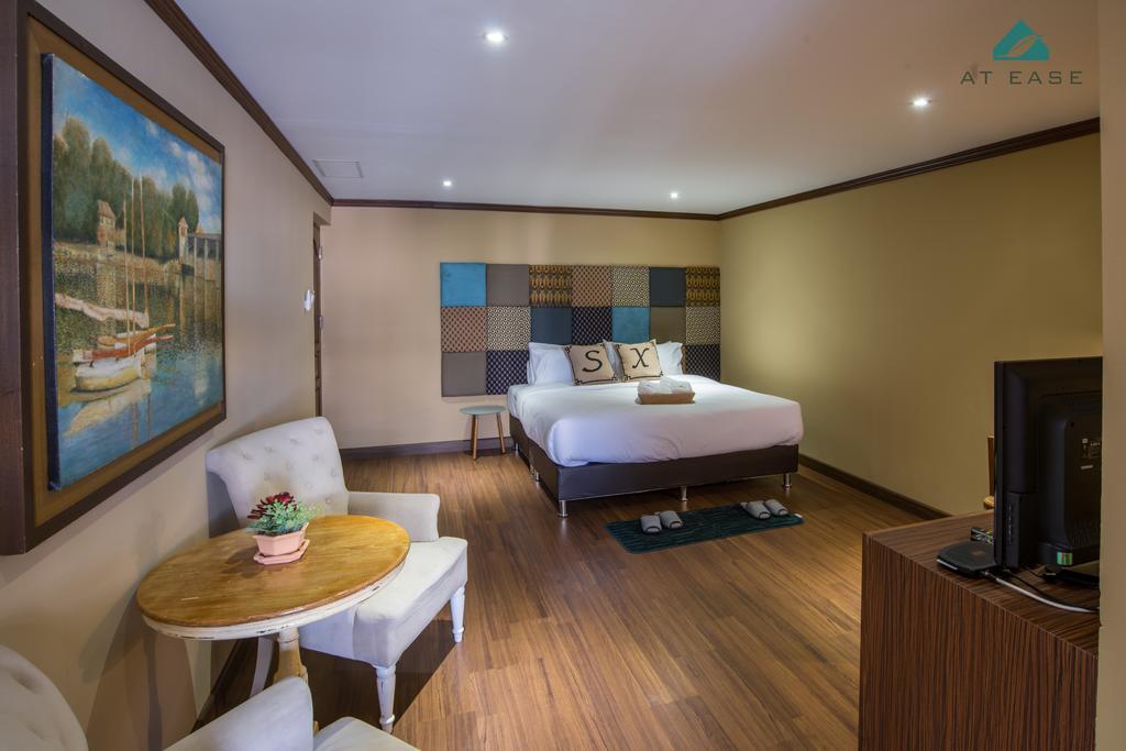 At Ease Bijou Hotel Chiang Mai