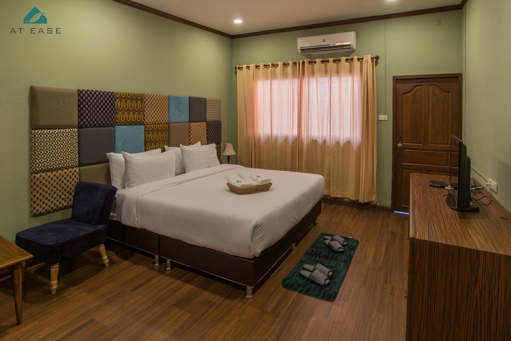 At Ease Bijou Hotel Chiang Mai