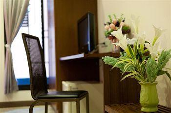 Oyo 233 Sunshine House Hotel